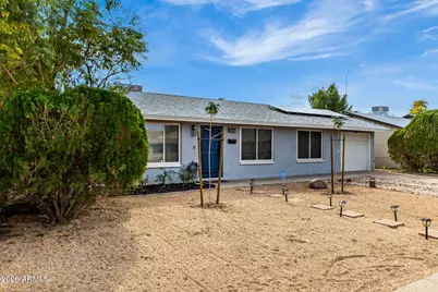 2031 W Dahlia Drive, Phoenix, AZ 85029 - Photo 2