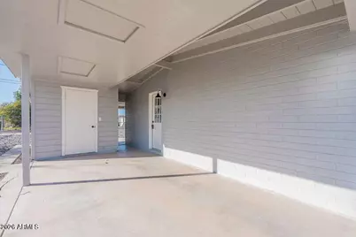 11107 W Iowa Avenue, Youngtown, AZ 85363 - Photo 4