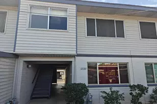 2557 W Rose Ln, Phoenix, AZ 85017 - Photo 1