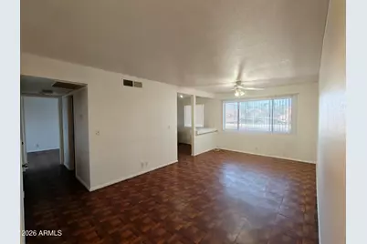 2557 W Rose Lane #204, Phoenix, AZ 85017 - Photo 6