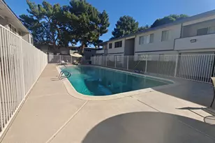 2557 W Rose Ln, Phoenix, AZ 85017 - Photo 18