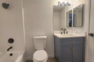 8955 W Loma Ln, Peoria, AZ 85345 - Photo 14