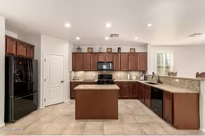 28070 N Welton Place, San Tan Valley, AZ 85143 - Photo 12