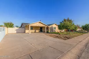 5515 N 62nd Dr, Glendale, AZ 85301 - Photo 1