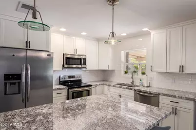 2350 N 55th Street, Phoenix, AZ 85008 - Photo 2