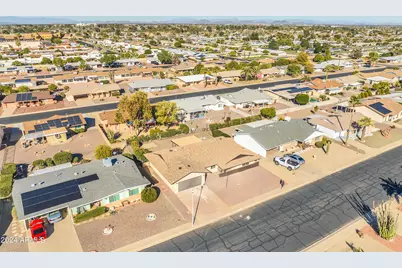 10602 W Cumberland Drive, Sun City, AZ 85351 - Photo 28