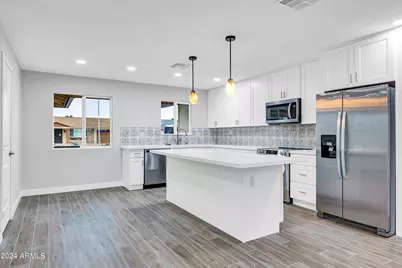 10602 W Cumberland Drive, Sun City, AZ 85351 - Photo 1