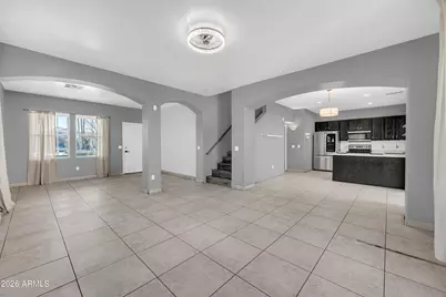 3922 W Fremont Road, Phoenix, AZ 85041 - Photo 2