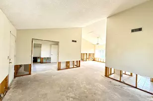 1237 E Sequoia Dr, Phoenix, AZ 85024 - Photo 6