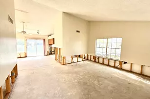 1237 E Sequoia Dr, Phoenix, AZ 85024 - Photo 4