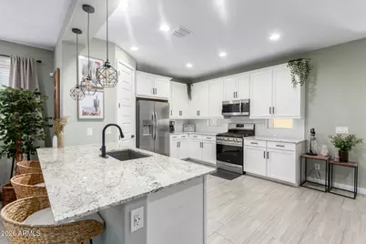 19414 W Highland Avenue, Litchfield Park, AZ 85340 - Photo 10