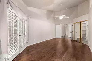 517 S Paradise Dr, Gilbert, AZ 85233 - Photo 20