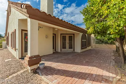 517 S Paradise Drive, Gilbert, AZ 85233 - Photo 36