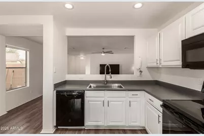 8806 S 9th Street, Phoenix, AZ 85042 - Photo 10