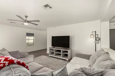 8806 S 9th Street, Phoenix, AZ 85042 - Photo 6