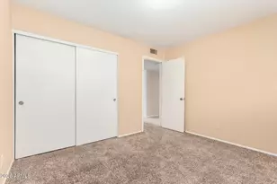 1890 E Loma Vista Dr, Tempe, AZ 85282 - Photo 26