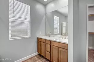 15896 W Desert Hollow Dr, Surprise, AZ 85387 - Photo 14