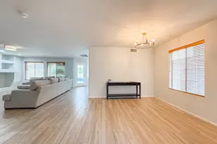 1705 E Yukon Dr, Phoenix, AZ 85024 - Photo 8