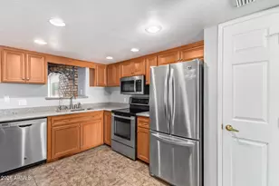 1918 E Palmcroft Dr, Tempe, AZ 85282 - Photo 10