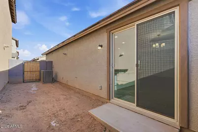 10056 W Piccadilly Road, Avondale, AZ 85392 - Photo 28