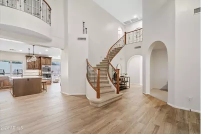 2730 W Silver Fox Way, Phoenix, AZ 85045 - Photo 18