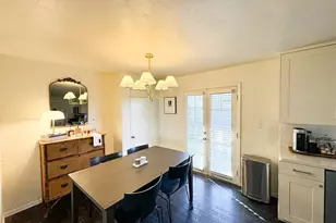 1428 S Oakley Pl, Tempe, AZ 85281 - Photo 12