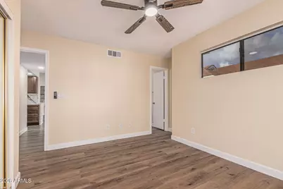 8888 N 47th Avenue #240, Glendale, AZ 85302 - Photo 18
