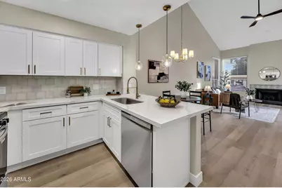 1717 E Union Hills Drive #2033, Phoenix, AZ 85024 - Photo 10