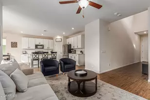 17343 W Daley Ln, Surprise, AZ 85387 - Photo 6