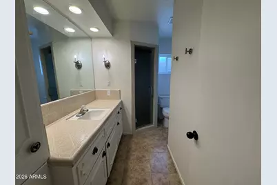 5444 E Pinchot Avenue, Phoenix, AZ 85018 - Photo 10