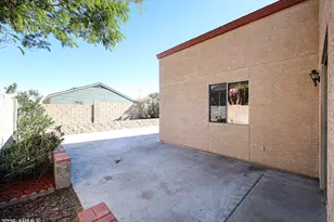 5621 S 5th Dr, Phoenix, AZ 85041 - Photo 18