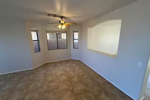 12046 N 158th Ln, Surprise, AZ 85379 - Photo 6