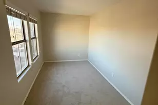 12046 N 158th Ln, Surprise, AZ 85379 - Photo 10