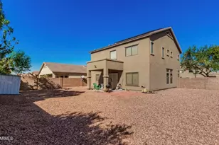 2531 W Lynne Ln W, Phoenix, AZ 85041 - Photo 10