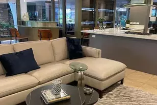 7127 E Rancho Vista Dr, Scottsdale, AZ 85251 - Photo 4