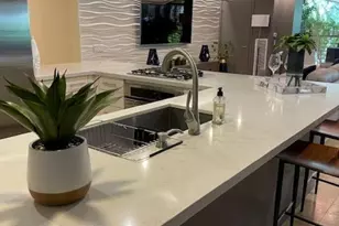 7127 E Rancho Vista Dr, Scottsdale, AZ 85251 - Photo 8