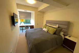 7127 E Rancho Vista Dr, Scottsdale, AZ 85251 - Photo 12