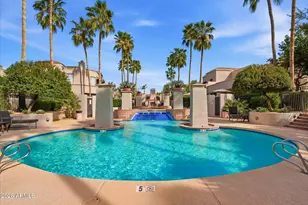 8989 N Gainey Center Dr, Scottsdale, AZ 85258 - Photo 20