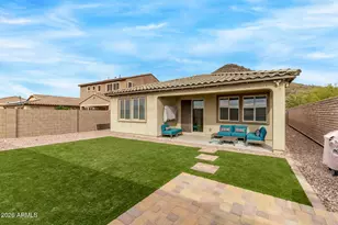 12573 W Caraveo Pl, Peoria, AZ 85383 - Photo 6