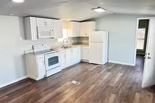 10810 N 91st Ave, Peoria, AZ 85345 - Photo 2