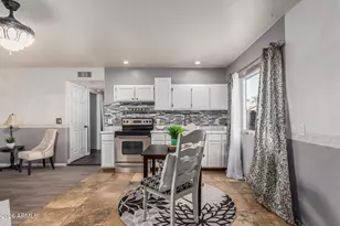 5703 E Greenway St, Mesa, AZ 85205 - Photo 32