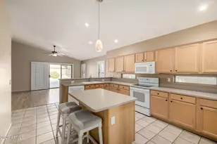 7408 W Abraham Ln, Glendale, AZ 85308 - Photo 12