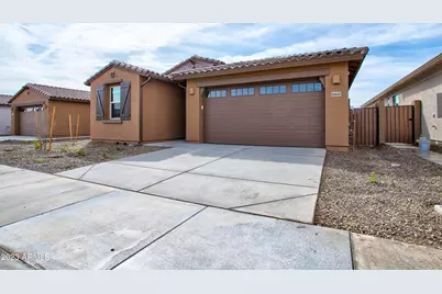 16845 W Evergreen Road, Waddell, AZ 85355 - Photo 6