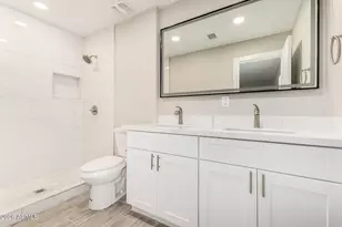 7620 W Wolf St, Phoenix, AZ 85033 - Photo 18