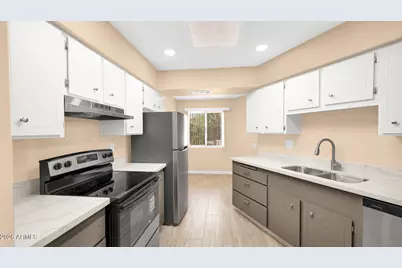 19445 N Star Ridge Drive, Sun City West, AZ 85375 - Photo 16