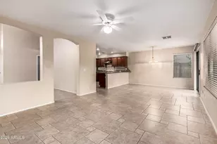 886 W Windhaven Ave, Gilbert, AZ 85233 - Photo 10