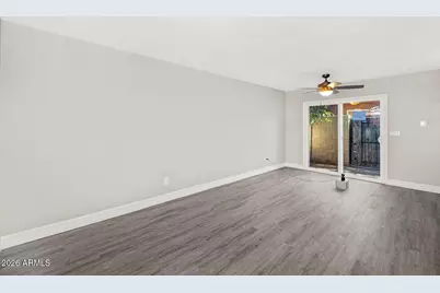 2847 N 46th Avenue #10, Phoenix, AZ 85035 - Photo 10