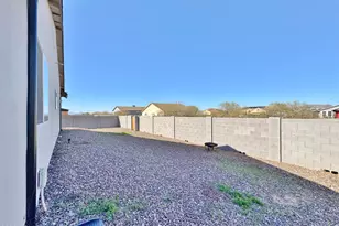 12600 W Loma Vista Dr, Arizona City, AZ 85123 - Photo 32