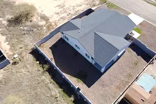 12600 W Loma Vista Dr, Arizona City, AZ 85123 - Photo 34