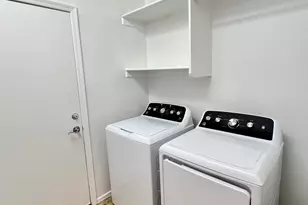 4707 E Carob Dr, Gilbert, AZ 85298 - Photo 16